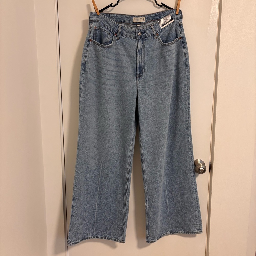 Abercrombie Wide Leg High Rise Jeans Curve Love